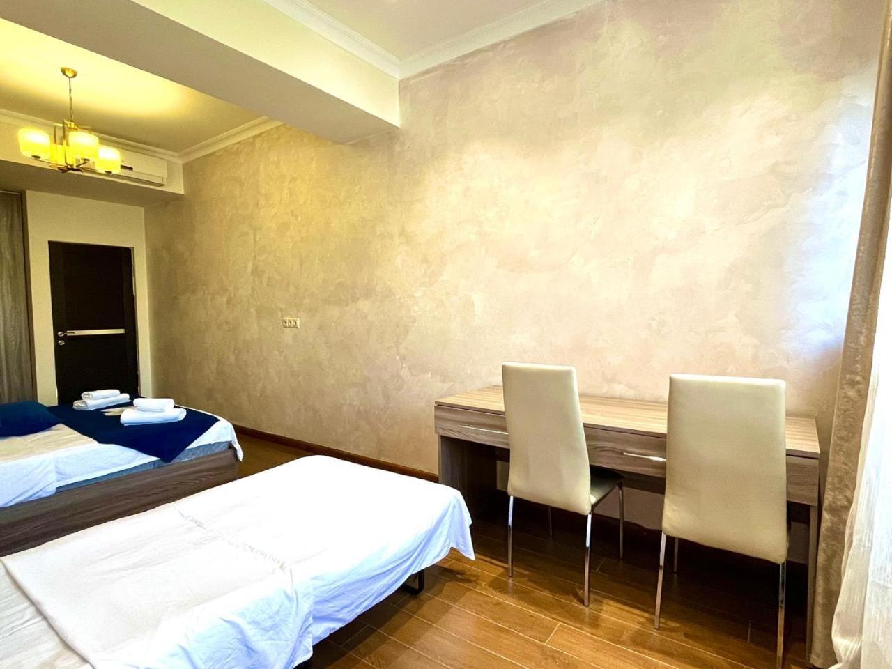 Ns Apartments In Yerevan City Centre Екстериор снимка