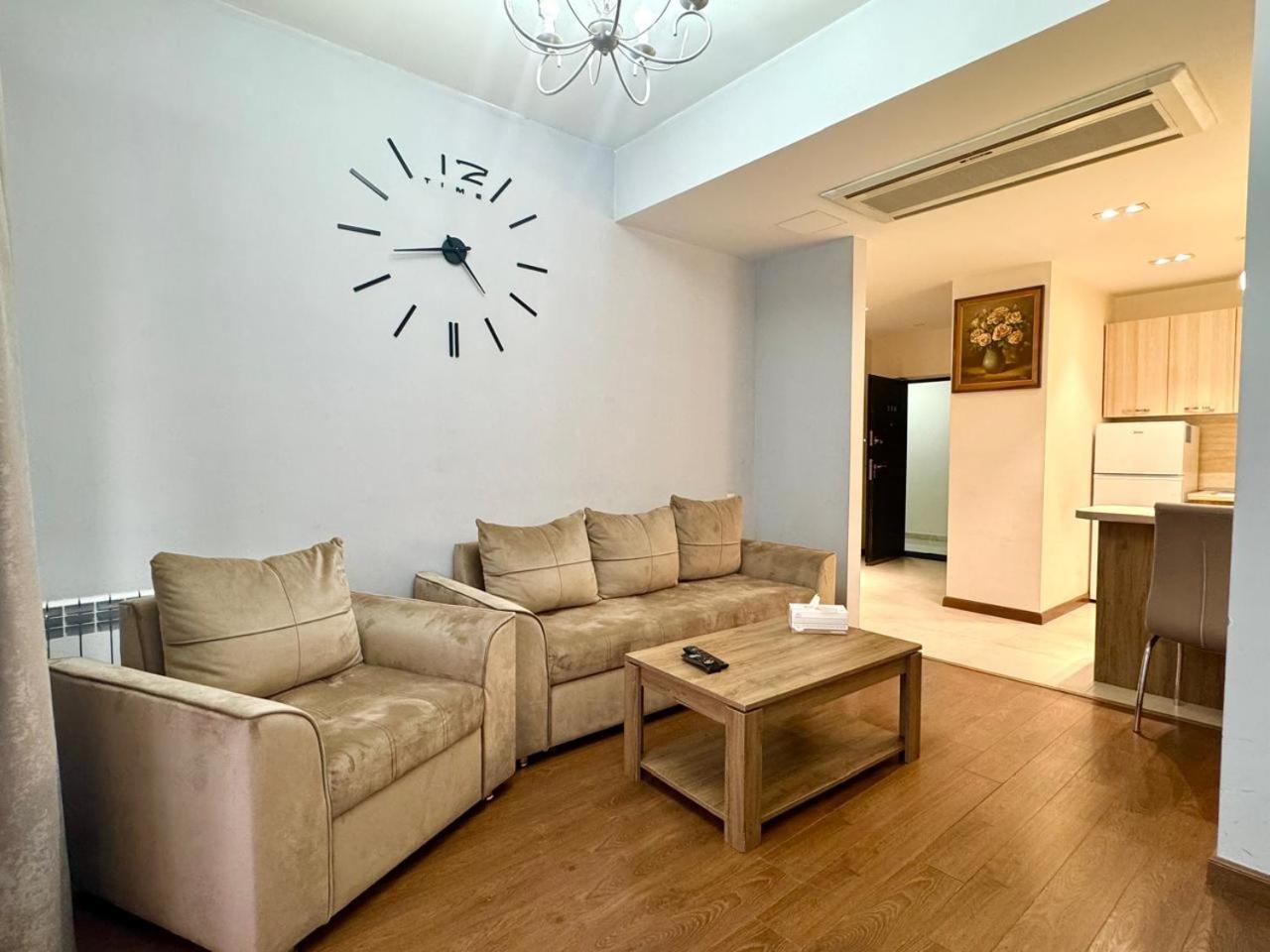 Ns Apartments In Yerevan City Centre Екстериор снимка