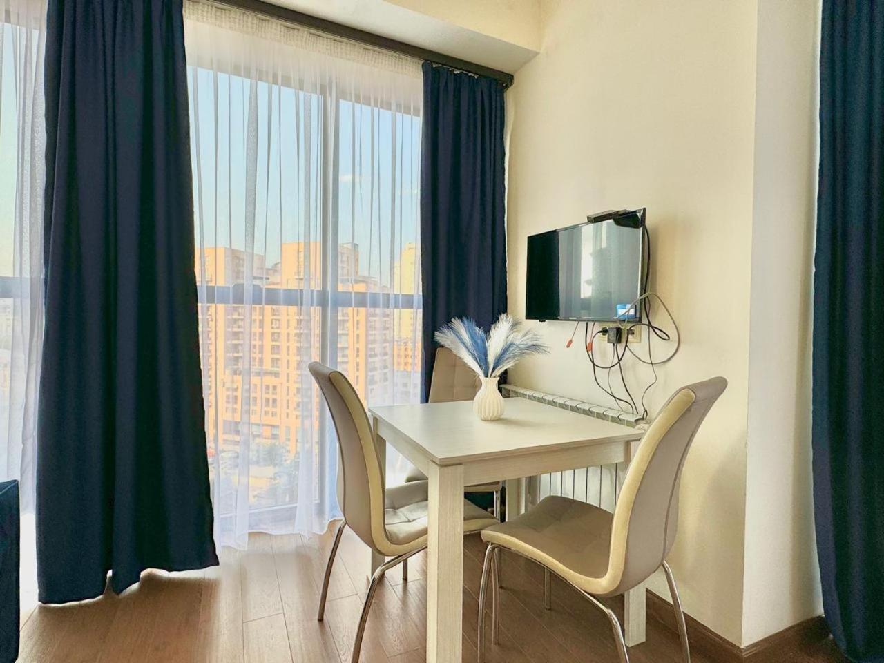 Ns Apartments In Yerevan City Centre Екстериор снимка