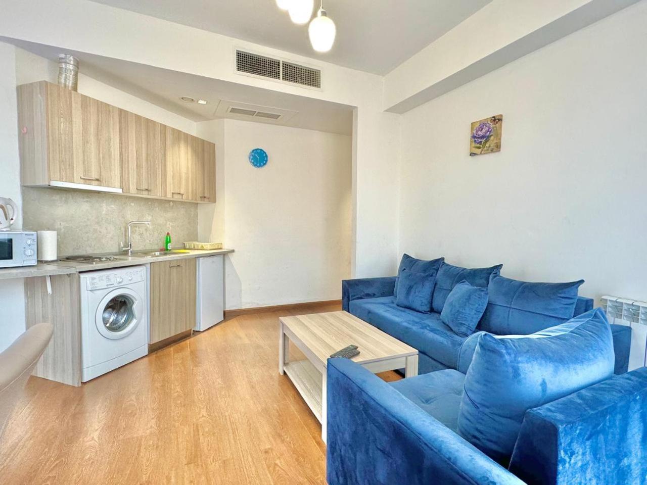 Ns Apartments In Yerevan City Centre Екстериор снимка