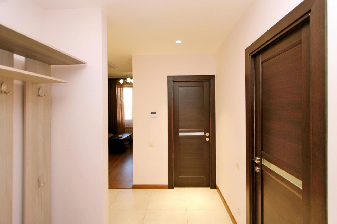 Ns Apartments In Yerevan City Centre Екстериор снимка